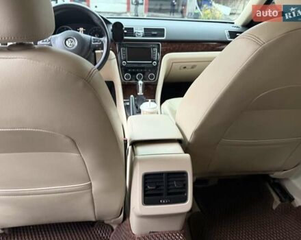 Синій Фольксваген Пассат, об'ємом двигуна 2.5 л та пробігом 127 тис. км за 11900 $, фото 12 на Automoto.ua