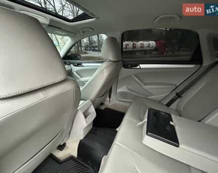 Синий Фольксваген Пассат, объемом двигателя 2 л и пробегом 262 тыс. км за 12000 $, фото 37 на Automoto.ua