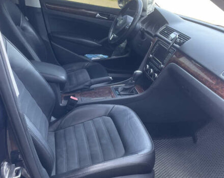 Синий Фольксваген Пассат, объемом двигателя 2.48 л и пробегом 270 тыс. км за 10200 $, фото 8 на Automoto.ua