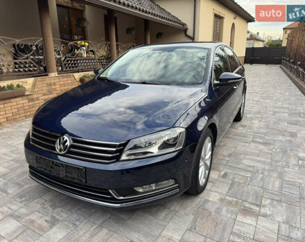 Синий Фольксваген Пассат, объемом двигателя 1.4 л и пробегом 200 тыс. км за 9300 $, фото 1 на Automoto.ua