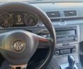Синій Фольксваген Пассат, об'ємом двигуна 2 л та пробігом 320 тис. км за 4500 $, фото 4 на Automoto.ua