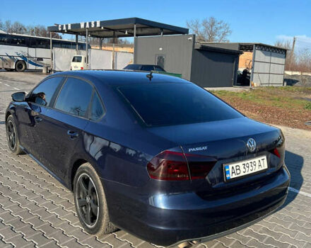 Синий Фольксваген Пассат, объемом двигателя 2.48 л и пробегом 304 тыс. км за 10000 $, фото 4 на Automoto.ua