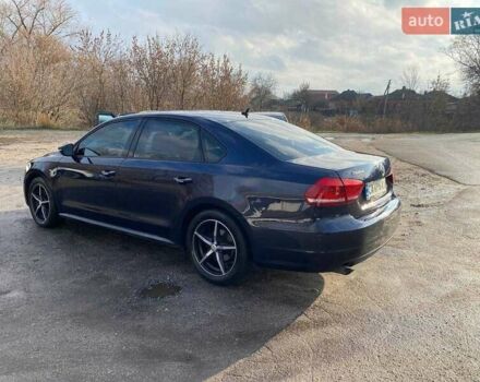 Синий Фольксваген Пассат, объемом двигателя 2.5 л и пробегом 188 тыс. км за 9400 $, фото 2 на Automoto.ua