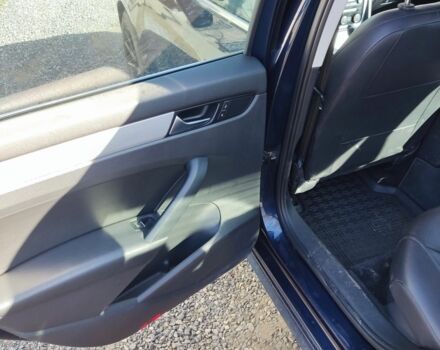 Синий Фольксваген Пассат, объемом двигателя 2.5 л и пробегом 240 тыс. км за 8000 $, фото 9 на Automoto.ua