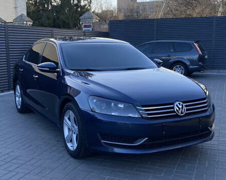 Синий Фольксваген Пассат, объемом двигателя 2.5 л и пробегом 210 тыс. км за 11300 $, фото 3 на Automoto.ua