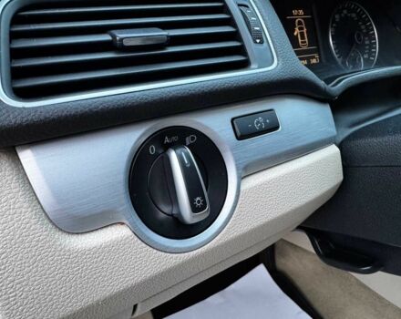 Синий Фольксваген Пассат, объемом двигателя 2.5 л и пробегом 330 тыс. км за 6790 $, фото 11 на Automoto.ua