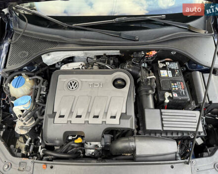 Фольксваген Пассат 2012 в Кривом Роге на Automoto.ua Синий Фольксваген Пассат, объемом двигателя 1.97 л и пробегом 190 тыс. км за 10300 $, фото 14 на Automoto.ua