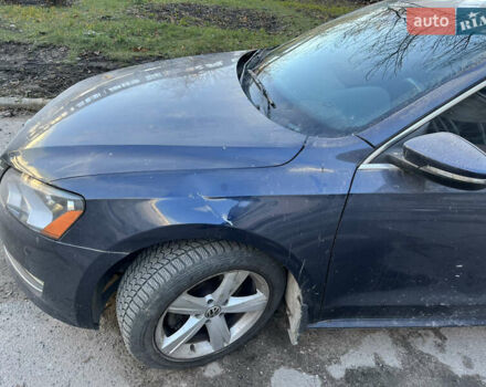 Синій Фольксваген Пассат, об'ємом двигуна 2.5 л та пробігом 223 тис. км за 7000 $, фото 4 на Automoto.ua