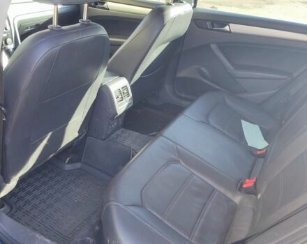 Синий Фольксваген Пассат, объемом двигателя 2.5 л и пробегом 240 тыс. км за 8000 $, фото 8 на Automoto.ua