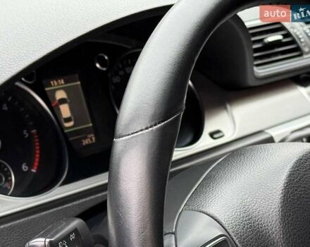 Синий Фольксваген Пассат, объемом двигателя 2 л и пробегом 263 тыс. км за 11690 $, фото 14 на Automoto.ua