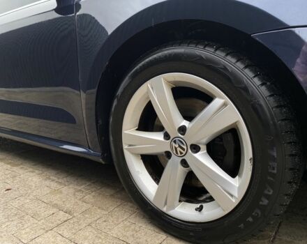 Синій Фольксваген Пассат, об'ємом двигуна 2.5 л та пробігом 350 тис. км за 8500 $, фото 12 на Automoto.ua