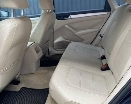 Синій Фольксваген Пассат, об'ємом двигуна 2.5 л та пробігом 341 тис. км за 9000 $, фото 10 на Automoto.ua