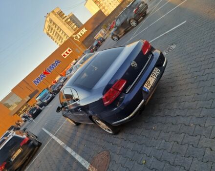 Синій Фольксваген Пассат, об'ємом двигуна 2 л та пробігом 320 тис. км за 4500 $, фото 1 на Automoto.ua