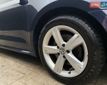 Синій Фольксваген Пассат, об'ємом двигуна 2.5 л та пробігом 341 тис. км за 9000 $, фото 6 на Automoto.ua