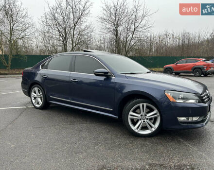 Синий Фольксваген Пассат, объемом двигателя 2 л и пробегом 262 тыс. км за 12000 $, фото 5 на Automoto.ua