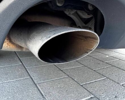 Синій Фольксваген Пассат, об'ємом двигуна 2.5 л та пробігом 200 тис. км за 8900 $, фото 4 на Automoto.ua