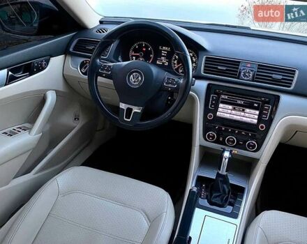 Фольксваген Пассат 2012 в Днепре (Днепропетровске) на Automoto.ua Синий Фольксваген Пассат, объемом двигателя 2 л и пробегом 280 тыс. км за 11450 $, фото 11 на Automoto.ua