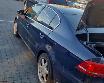 Синій Фольксваген Пассат, об'ємом двигуна 2 л та пробігом 320 тис. км за 4500 $, фото 5 на Automoto.ua