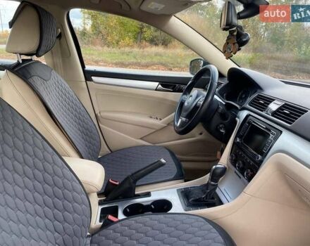 Фольксваген Пассат 2013 в Полтаве на Automoto.ua Синий Фольксваген Пассат, объемом двигателя 2.5 л и пробегом 198 тыс. км за 9290 $, фото 26 на Automoto.ua