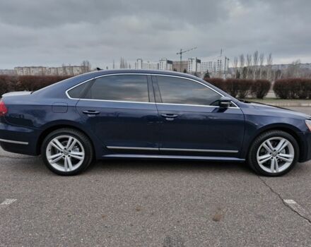 Синий Фольксваген Пассат, объемом двигателя 2 л и пробегом 198 тыс. км за 10500 $, фото 6 на Automoto.ua