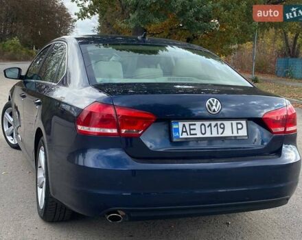 Фольксваген Пассат 2013 в Полтаве на Automoto.ua Синий Фольксваген Пассат, объемом двигателя 2.5 л и пробегом 198 тыс. км за 9290 $, фото 6 на Automoto.ua