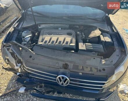 Фольксваген Пассат 2013 у Львові на Automoto.ua Синій Фольксваген Пассат, об'ємом двигуна 2 л та пробігом 205 тис. км за 9500 $, фото 10 на Automoto.ua