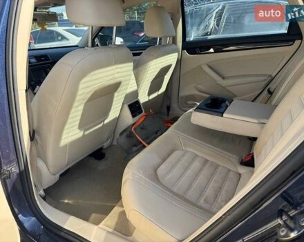 Фольксваген Пассат 2013 у Львові на Automoto.ua Синій Фольксваген Пассат, об'ємом двигуна 2 л та пробігом 205 тис. км за 9500 $, фото 16 на Automoto.ua