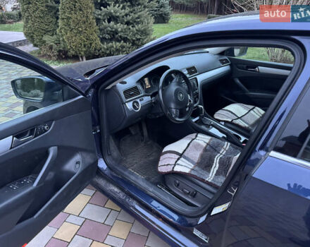 Синій Фольксваген Пассат, об'ємом двигуна 2 л та пробігом 310 тис. км за 9999 $, фото 6 на Automoto.ua