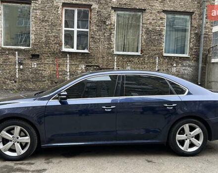 Синий Фольксваген Пассат, объемом двигателя 2.5 л и пробегом 327 тыс. км за 8900 $, фото 3 на Automoto.ua