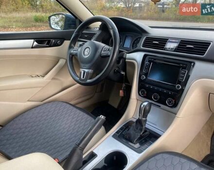 Фольксваген Пассат 2013 в Полтаве на Automoto.ua Синий Фольксваген Пассат, объемом двигателя 2.5 л и пробегом 198 тыс. км за 9290 $, фото 21 на Automoto.ua