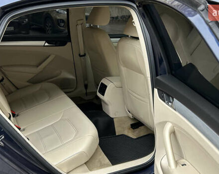 Синий Фольксваген Пассат, объемом двигателя 2.5 л и пробегом 327 тыс. км за 8900 $, фото 15 на Automoto.ua