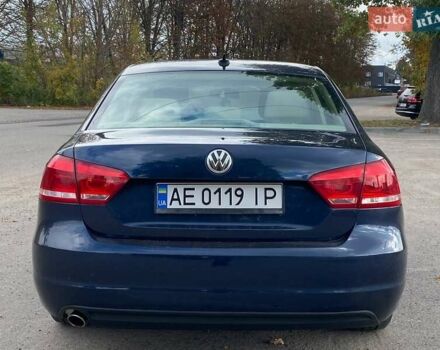 Фольксваген Пассат 2013 в Полтаве на Automoto.ua Синий Фольксваген Пассат, объемом двигателя 2.5 л и пробегом 198 тыс. км за 9290 $, фото 12 на Automoto.ua