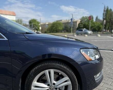Синій Фольксваген Пассат, об'ємом двигуна 1.97 л та пробігом 270 тис. км за 11000 $, фото 5 на Automoto.ua
