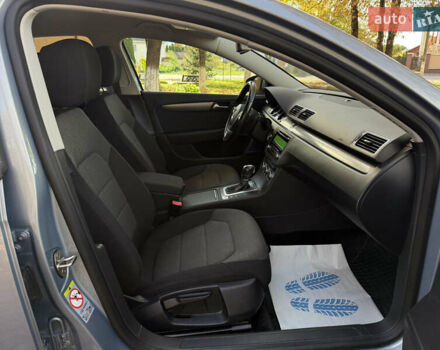 Синий Фольксваген Пассат, объемом двигателя 1.6 л и пробегом 266 тыс. км за 11000 $, фото 22 на Automoto.ua