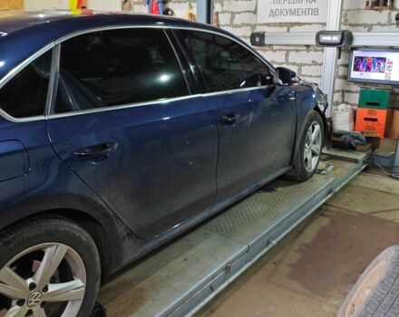 Синій Фольксваген Пассат, об'ємом двигуна 2.5 л та пробігом 265 тис. км за 7000 $, фото 5 на Automoto.ua