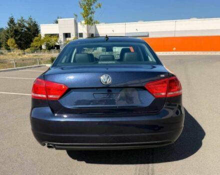 Синий Фольксваген Пассат, объемом двигателя 2.5 л и пробегом 82 тыс. км за 1425 $, фото 6 на Automoto.ua