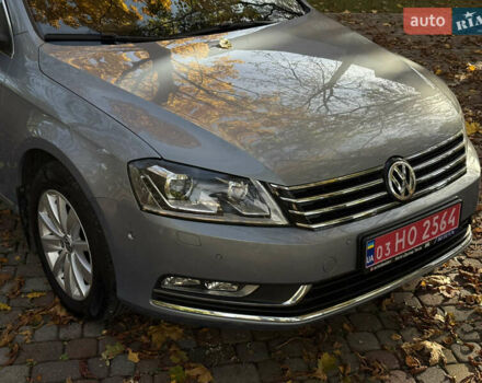 Синий Фольксваген Пассат, объемом двигателя 1.6 л и пробегом 266 тыс. км за 11000 $, фото 30 на Automoto.ua