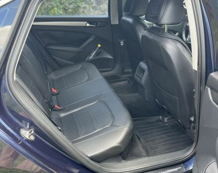 Синий Фольксваген Пассат, объемом двигателя 1.8 л и пробегом 260 тыс. км за 8200 $, фото 7 на Automoto.ua