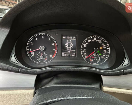 Синий Фольксваген Пассат, объемом двигателя 2.5 л и пробегом 327 тыс. км за 8900 $, фото 19 на Automoto.ua