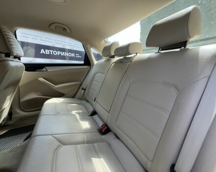 Синій Фольксваген Пассат, об'ємом двигуна 2.5 л та пробігом 211 тис. км за 9900 $, фото 20 на Automoto.ua