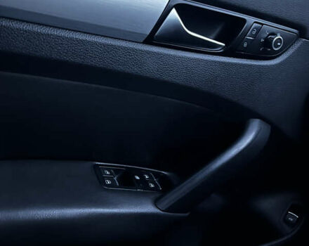 Синий Фольксваген Пассат, объемом двигателя 2.48 л и пробегом 224 тыс. км за 9000 $, фото 16 на Automoto.ua