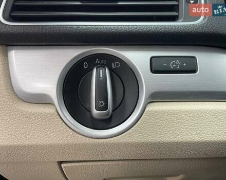 Синий Фольксваген Пассат, объемом двигателя 2.48 л и пробегом 278 тыс. км за 9490 $, фото 17 на Automoto.ua