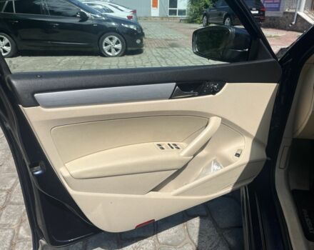 Синій Фольксваген Пассат, об'ємом двигуна 2.5 л та пробігом 211 тис. км за 9900 $, фото 10 на Automoto.ua