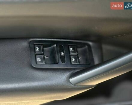 Синій Фольксваген Пассат, об'ємом двигуна 1.8 л та пробігом 222 тис. км за 10999 $, фото 24 на Automoto.ua