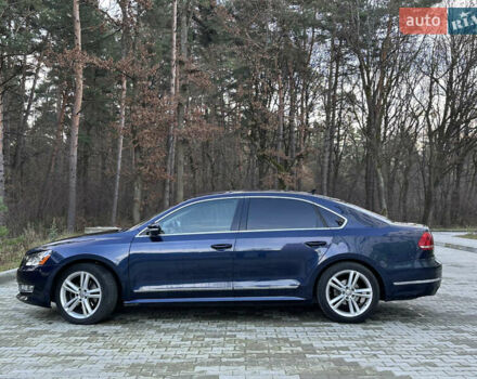 Синий Фольксваген Пассат, объемом двигателя 1.8 л и пробегом 221 тыс. км за 11200 $, фото 4 на Automoto.ua