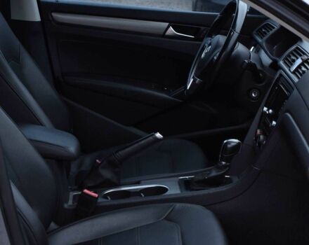 Синий Фольксваген Пассат, объемом двигателя 2 л и пробегом 269 тыс. км за 11299 $, фото 13 на Automoto.ua