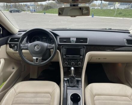 Синий Фольксваген Пассат, объемом двигателя 2 л и пробегом 260 тыс. км за 11900 $, фото 5 на Automoto.ua