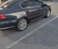 Синий Фольксваген Пассат, объемом двигателя 1.6 л и пробегом 250 тыс. км за 10287 $, фото 1 на Automoto.ua