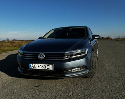 Синий Фольксваген Пассат, объемом двигателя 1.97 л и пробегом 238 тыс. км за 15900 $, фото 4 на Automoto.ua