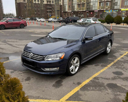 Синий Фольксваген Пассат, объемом двигателя 1.97 л и пробегом 206 тыс. км за 12500 $, фото 6 на Automoto.ua